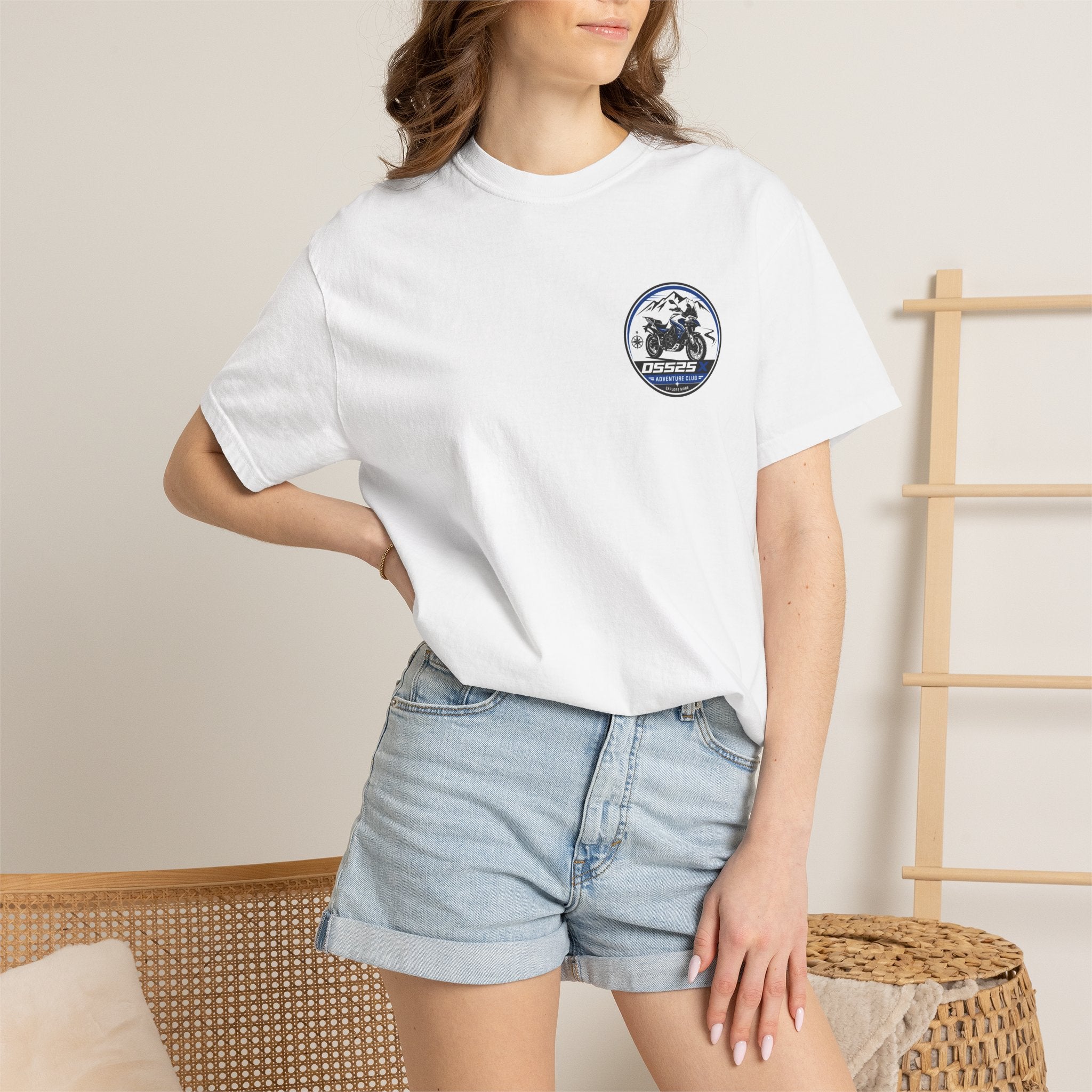 DS525X Adventure Club Unisex T-Shirt