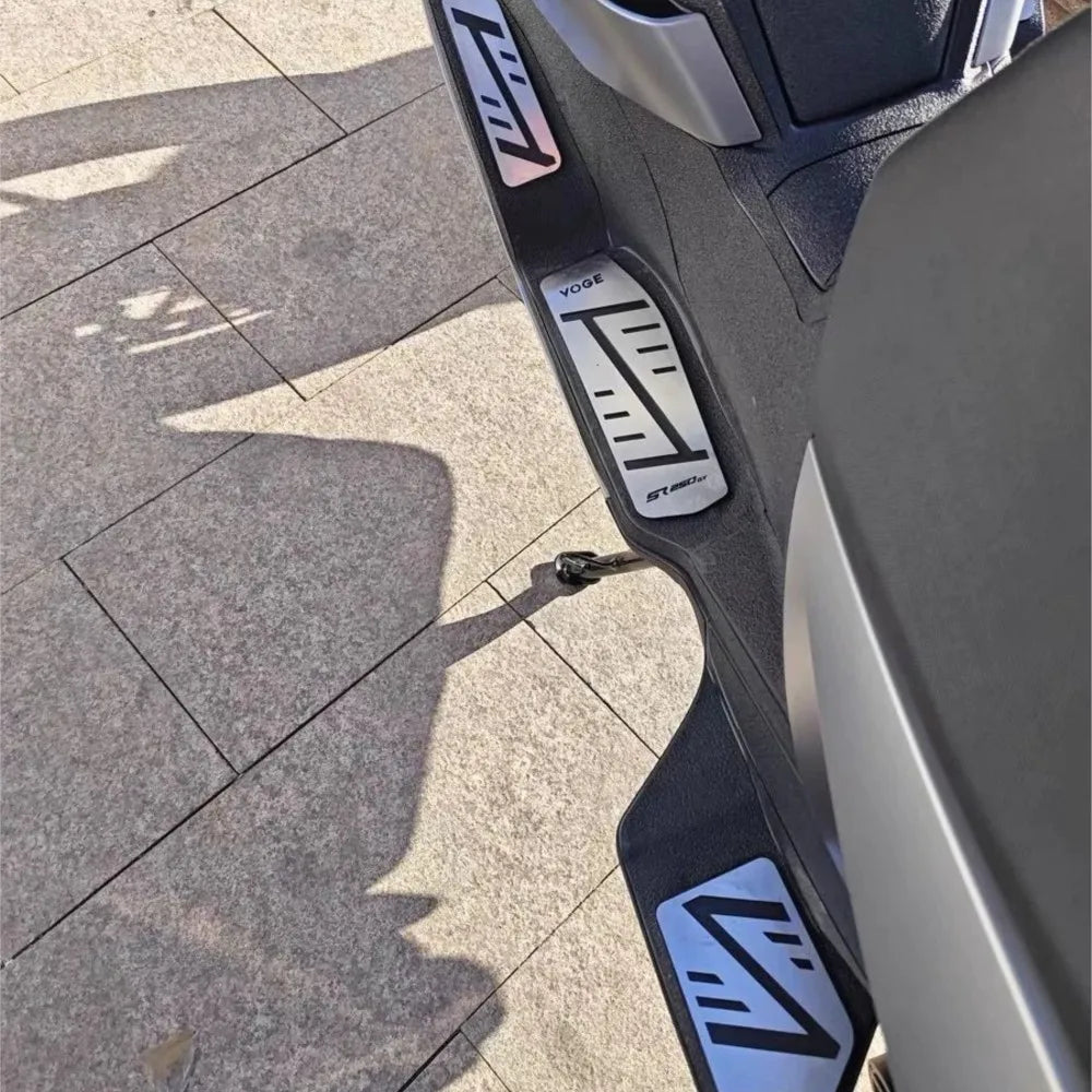 Aluminum Foot Peg Rest Pedal Plate Set for VOGE SR250GT (SR3)