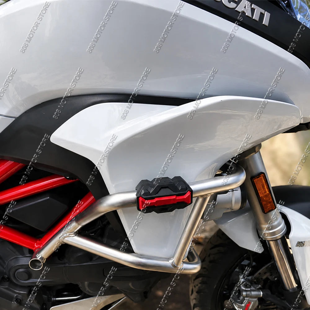 Red crash bar slider block on engine guard