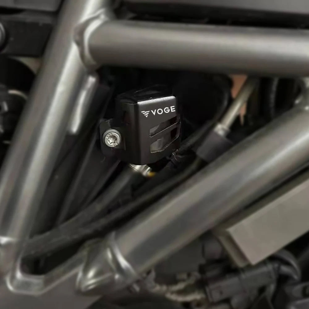 Rear Brake Fluid Reservoir Guard Cover for VOGE 300 Rally / 300GY / 300R / 300RR / 500R / 525R