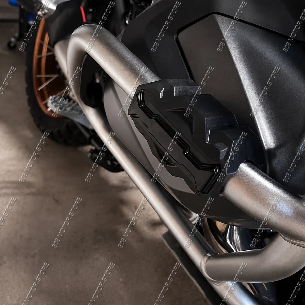 Black crash bar slider mounted on engine guard
