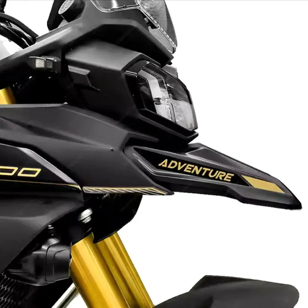 Adhesivo reflectante para el protector de labio delantero de la motocicleta para VOGE DSX900 / DS900X (2024-2025)