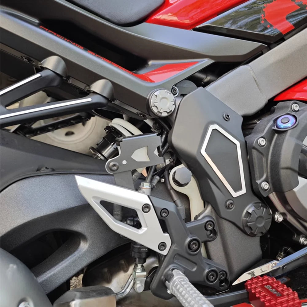 VOGE RR660S Rear Brake Fluid Reservoir Guard Protector