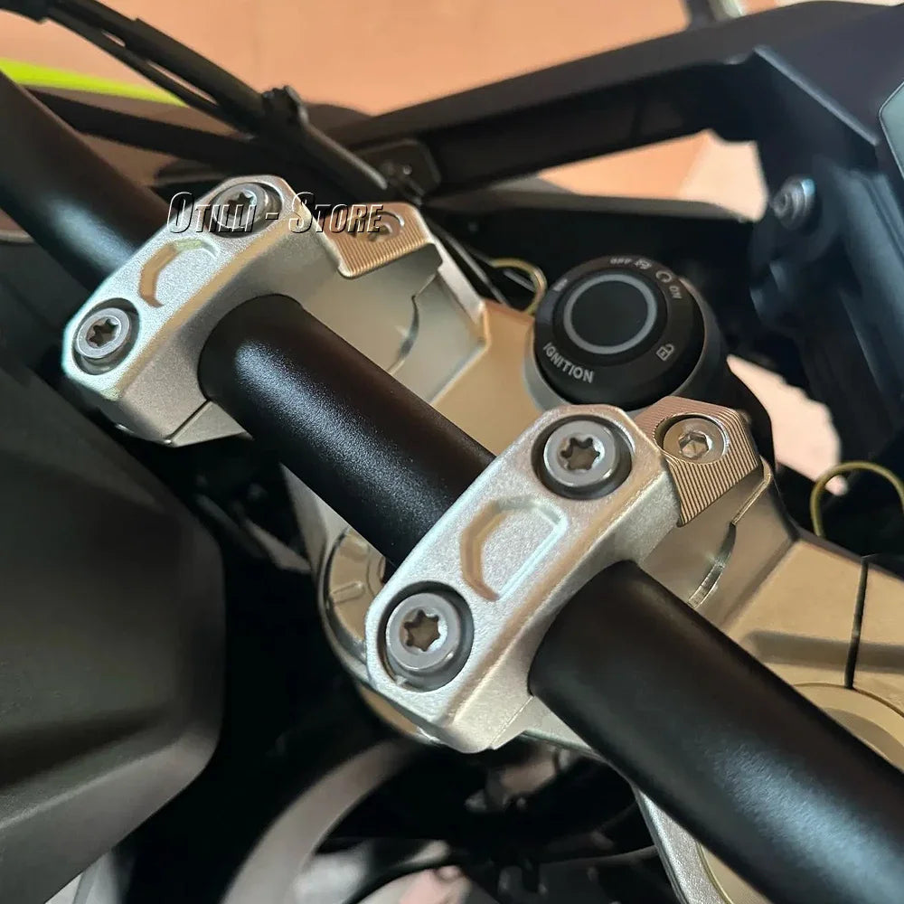 28mm Handlebar Riser Clamp for VOGE DS900X / 900 DSX – Aluminum Handle Heightening Mount